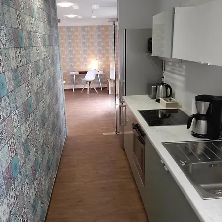 Gemuetliche Ferienwohnung, Laendlich Und Stadtnah, Ruhig Gelegen Holiday home